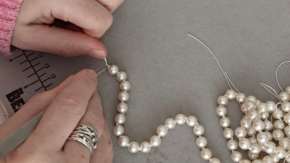 pearl restringing