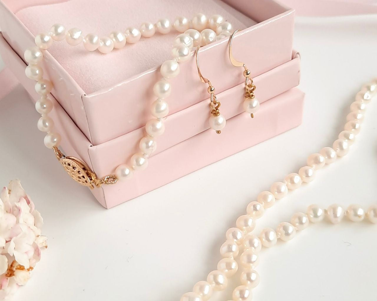 pearl jewellery set