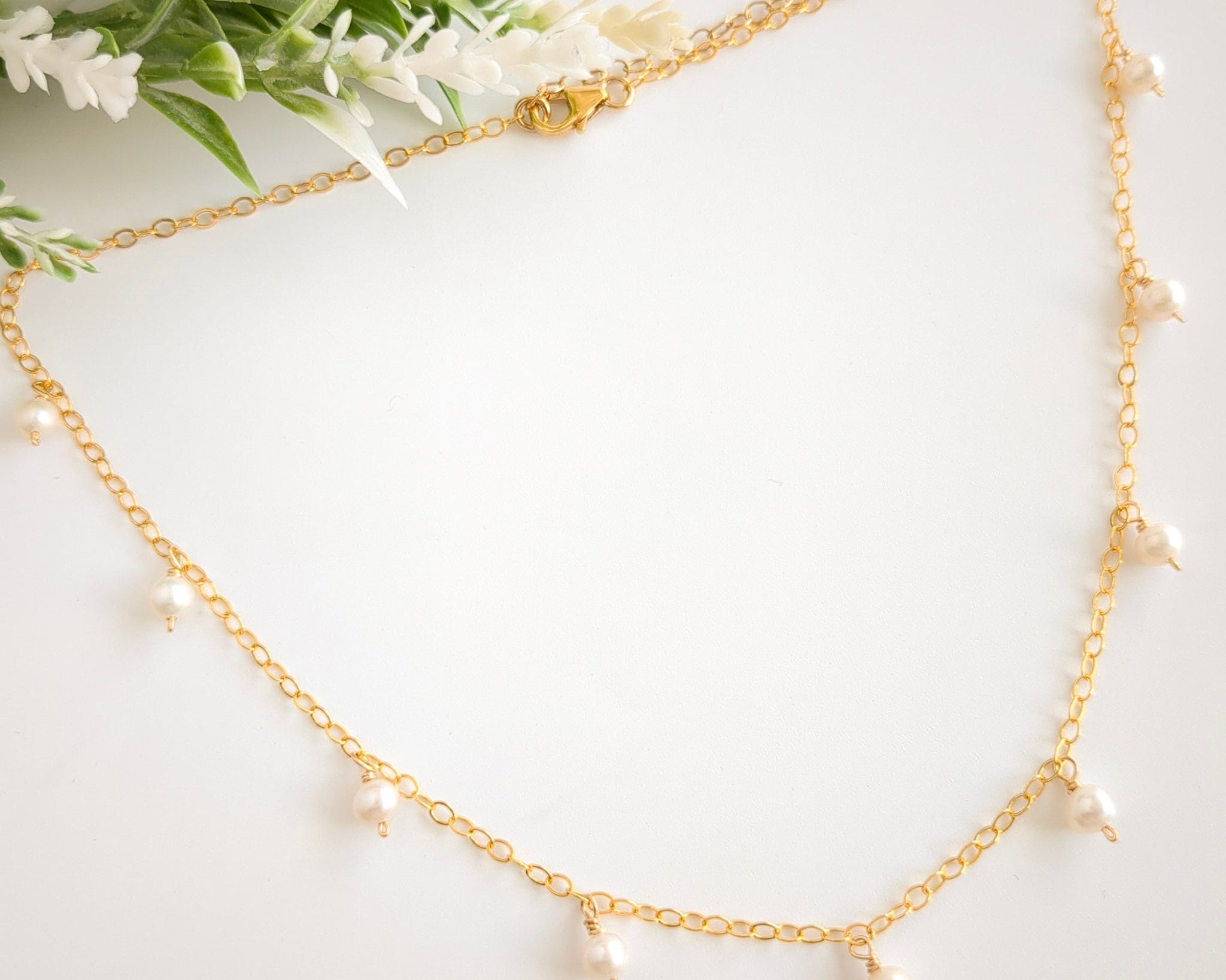 pearl and gold drop necklace