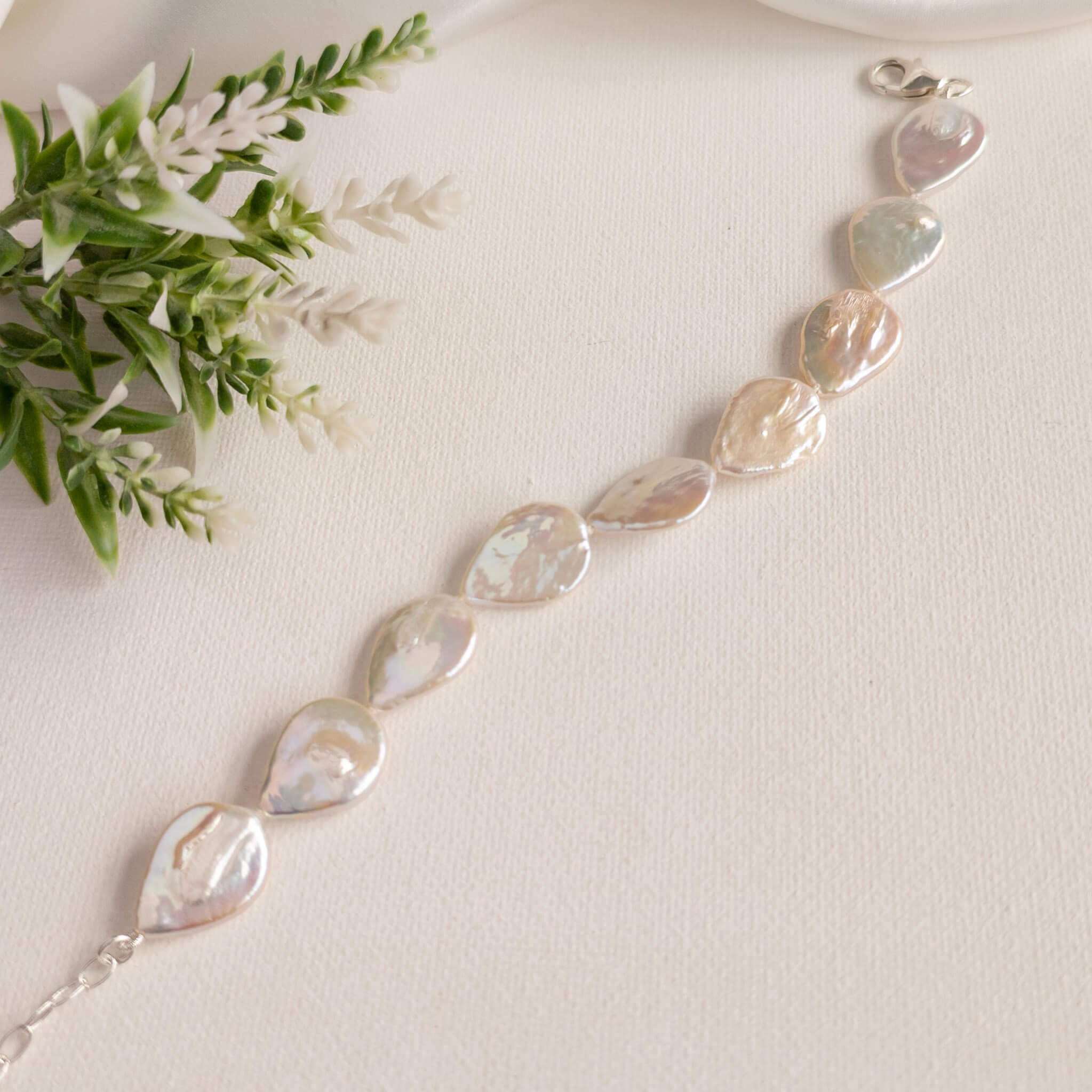 Flat Teardrop Pearl Bracelet