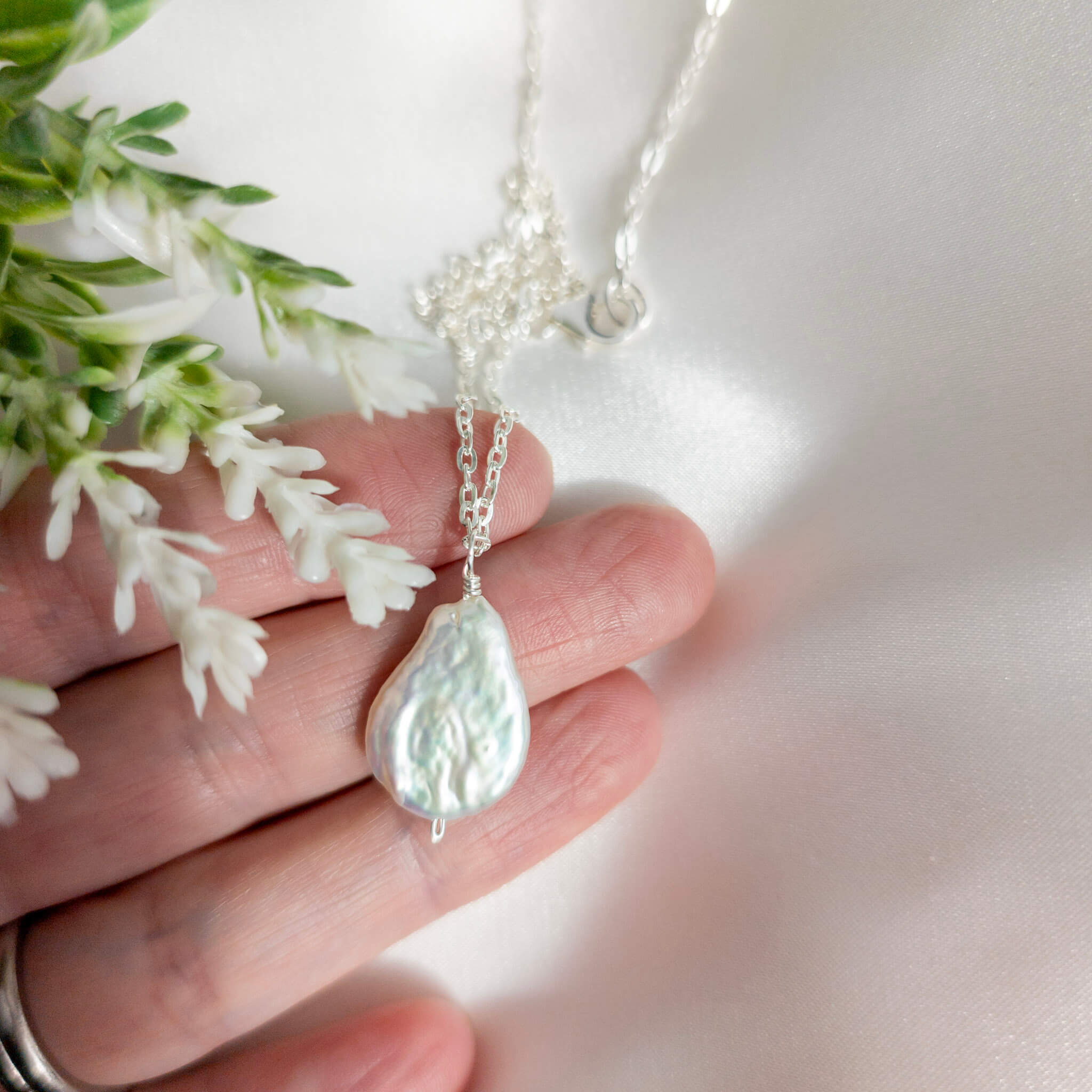 Flat Teardrop Pearl Pendant