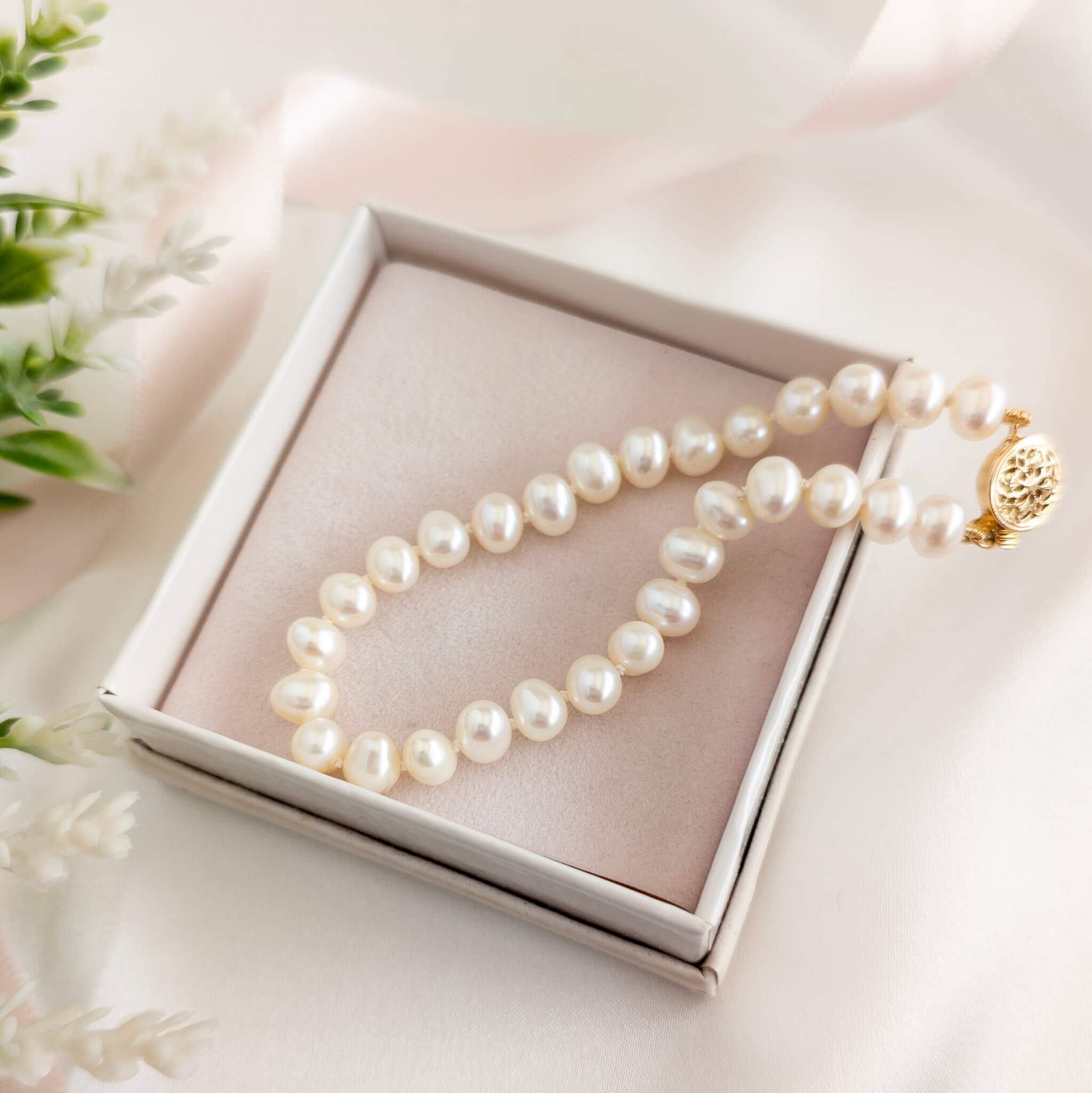 Irregular Pearl Bracelet