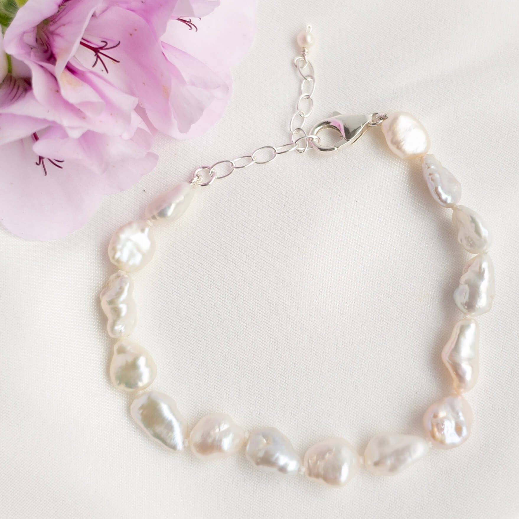 Keshi baroque pearl bracelet