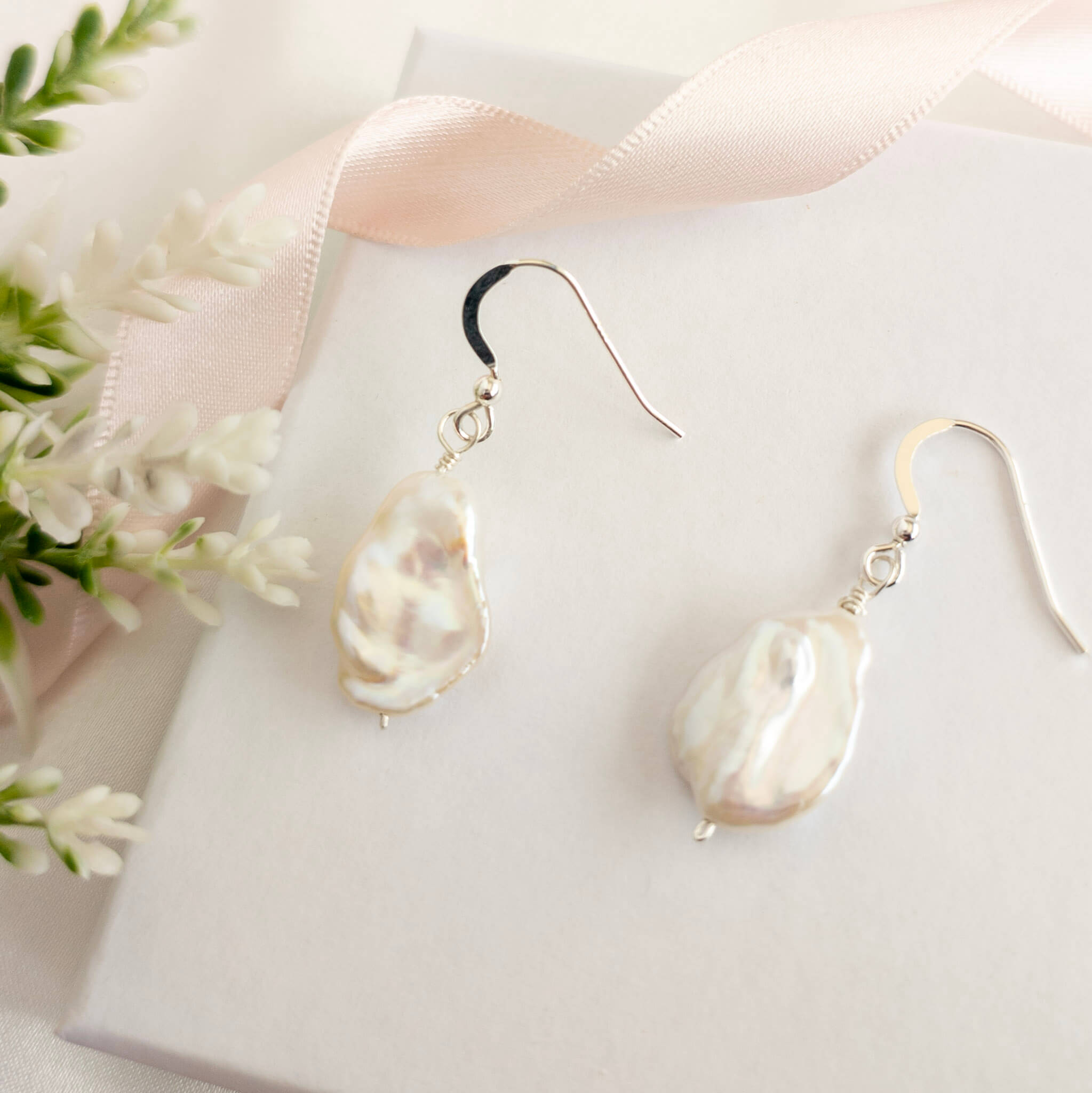 Petal Pearl Earrings