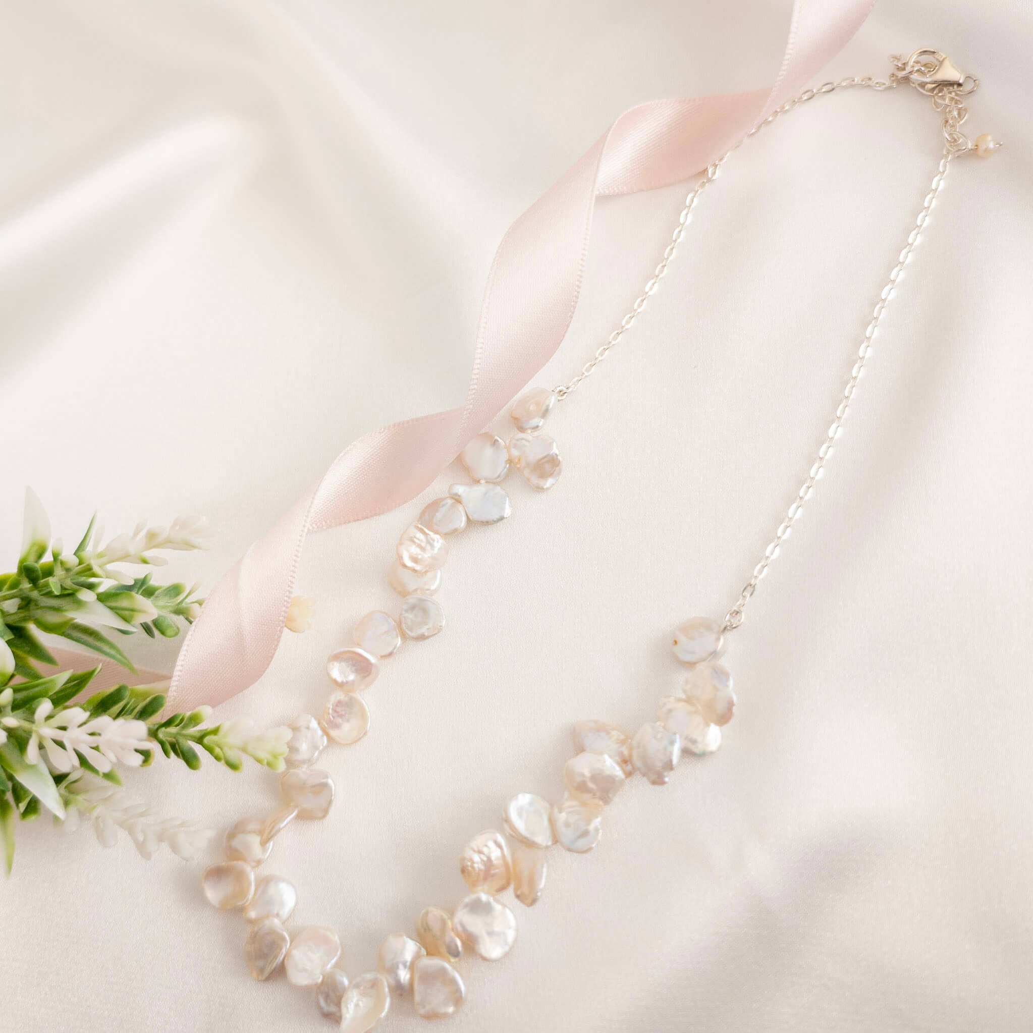 Petal Pearl Necklace