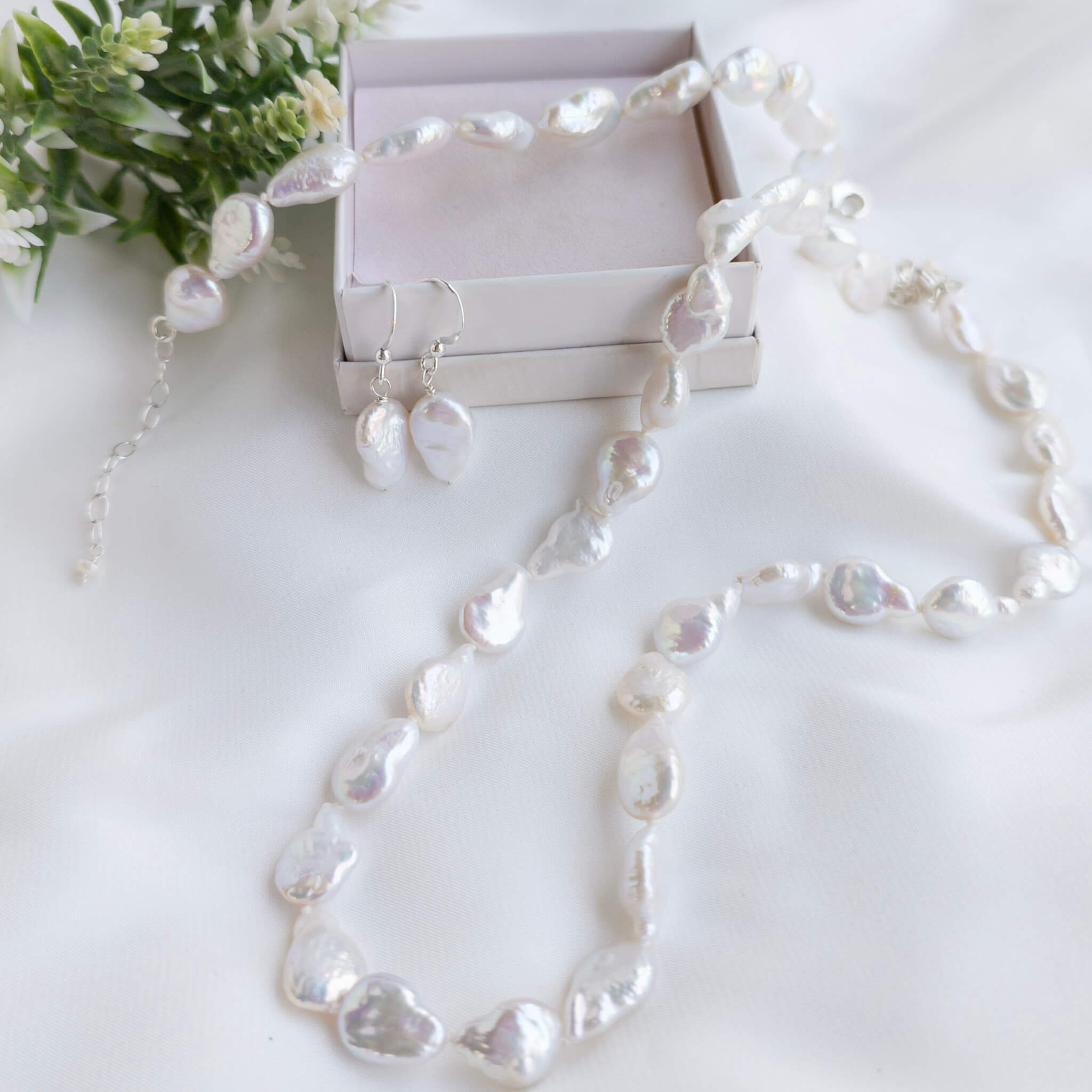 Baroque Coin Pearl Necklace Jewellery Set