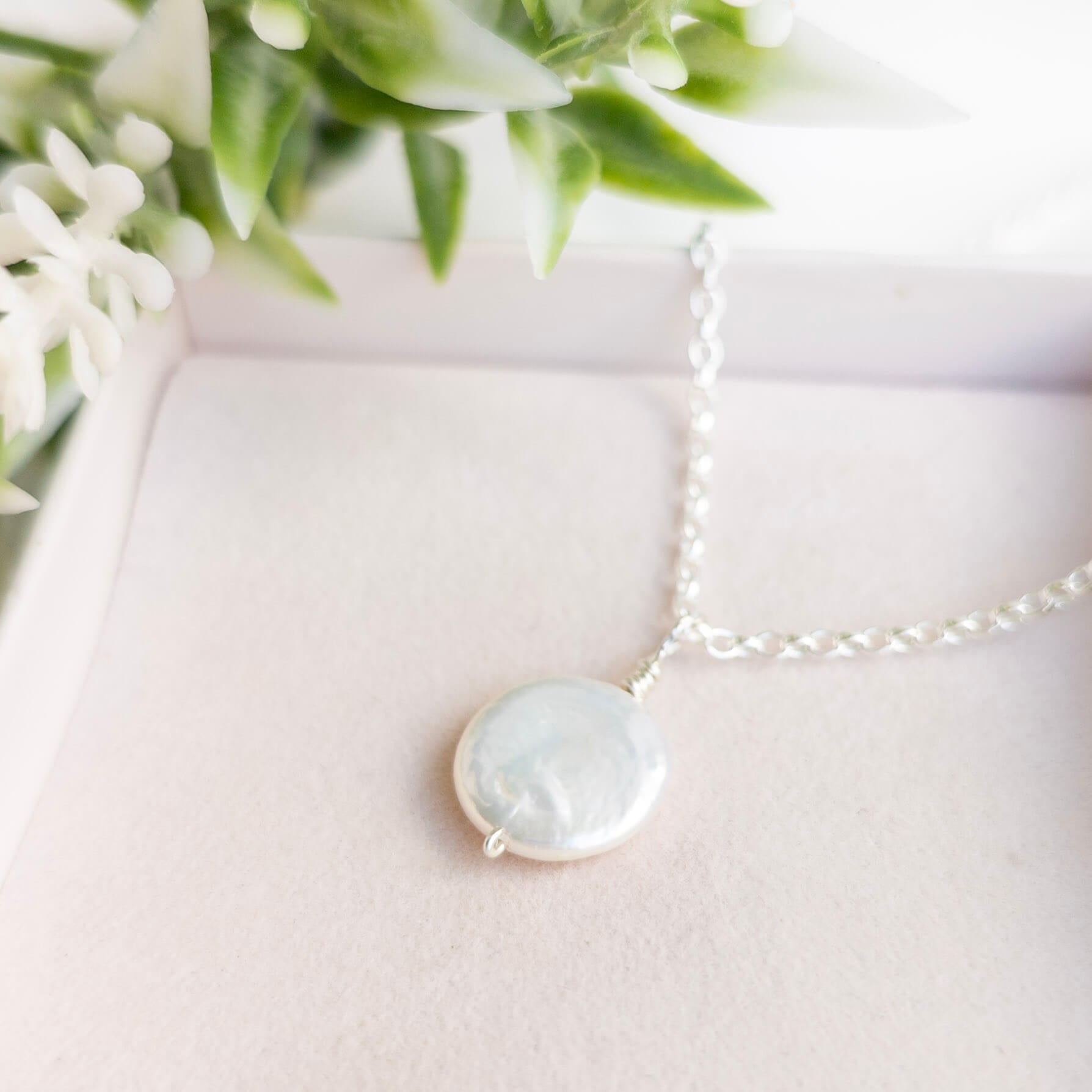 Coin shaped Pearl Pendant