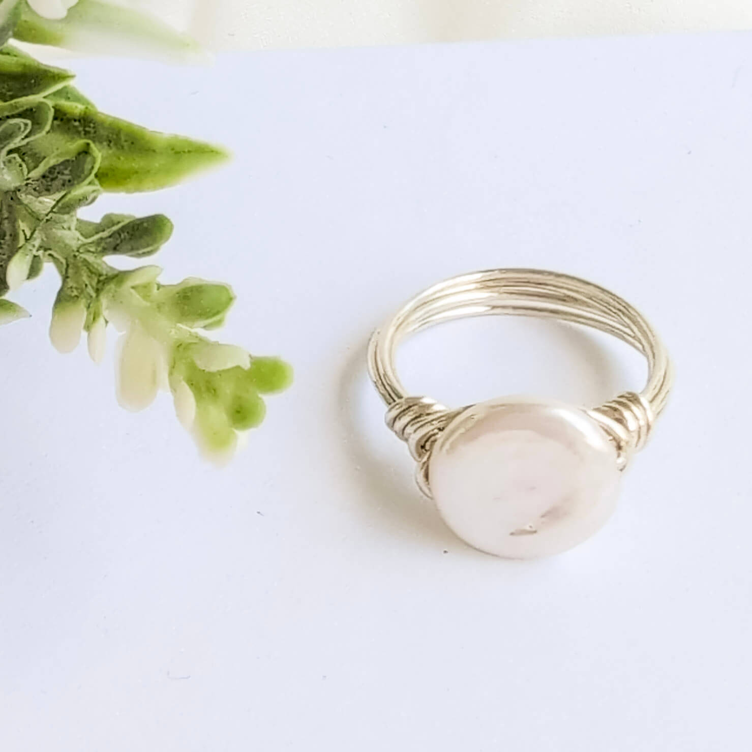 Coin shaped Pearl Ring
