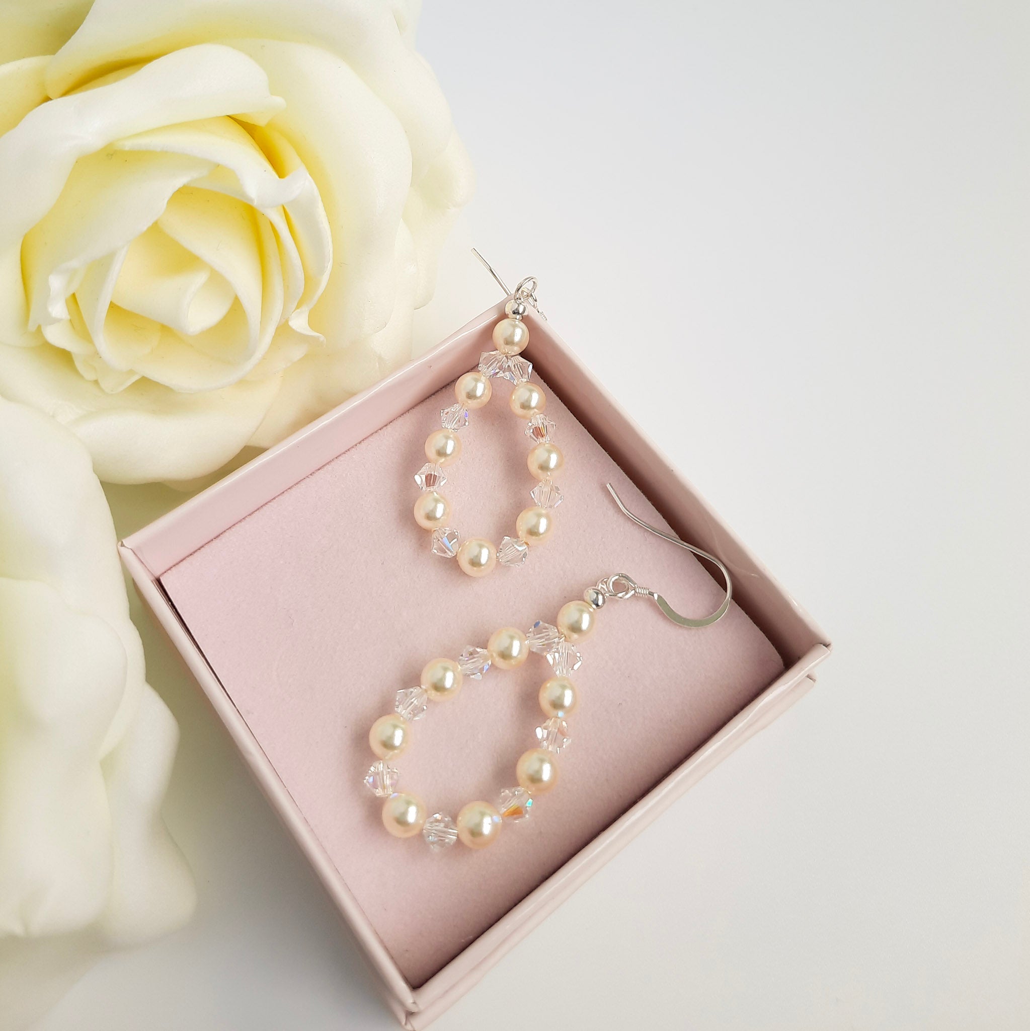 Teardrop shaped pearl earrings