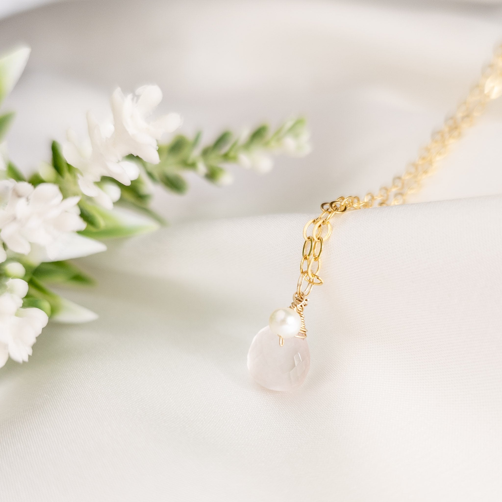 Rose quartz and pearl pendant