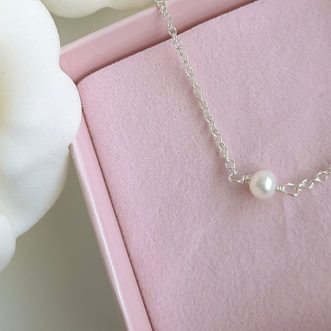 Single Pearl Necklace