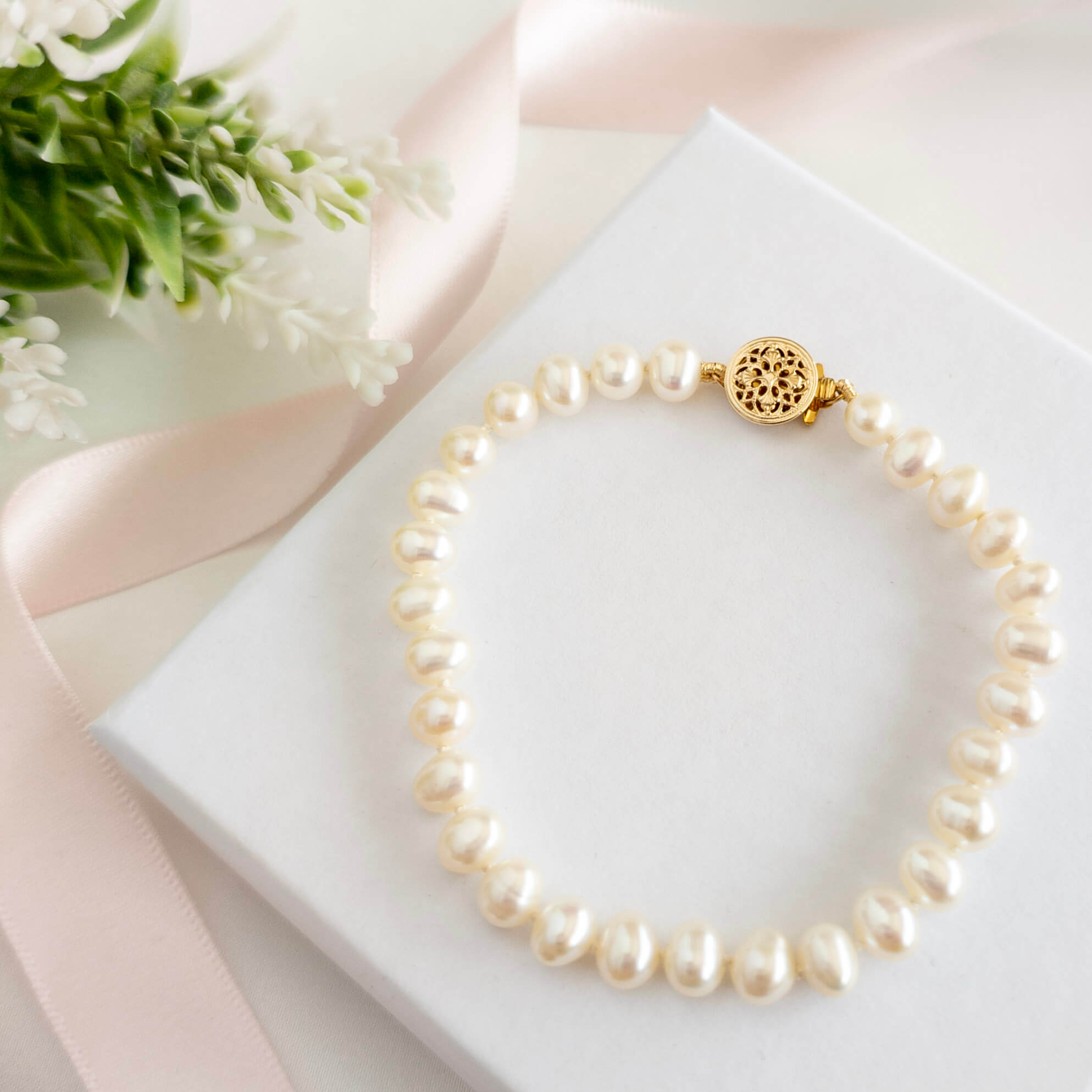 Irregular Pearl Bracelet