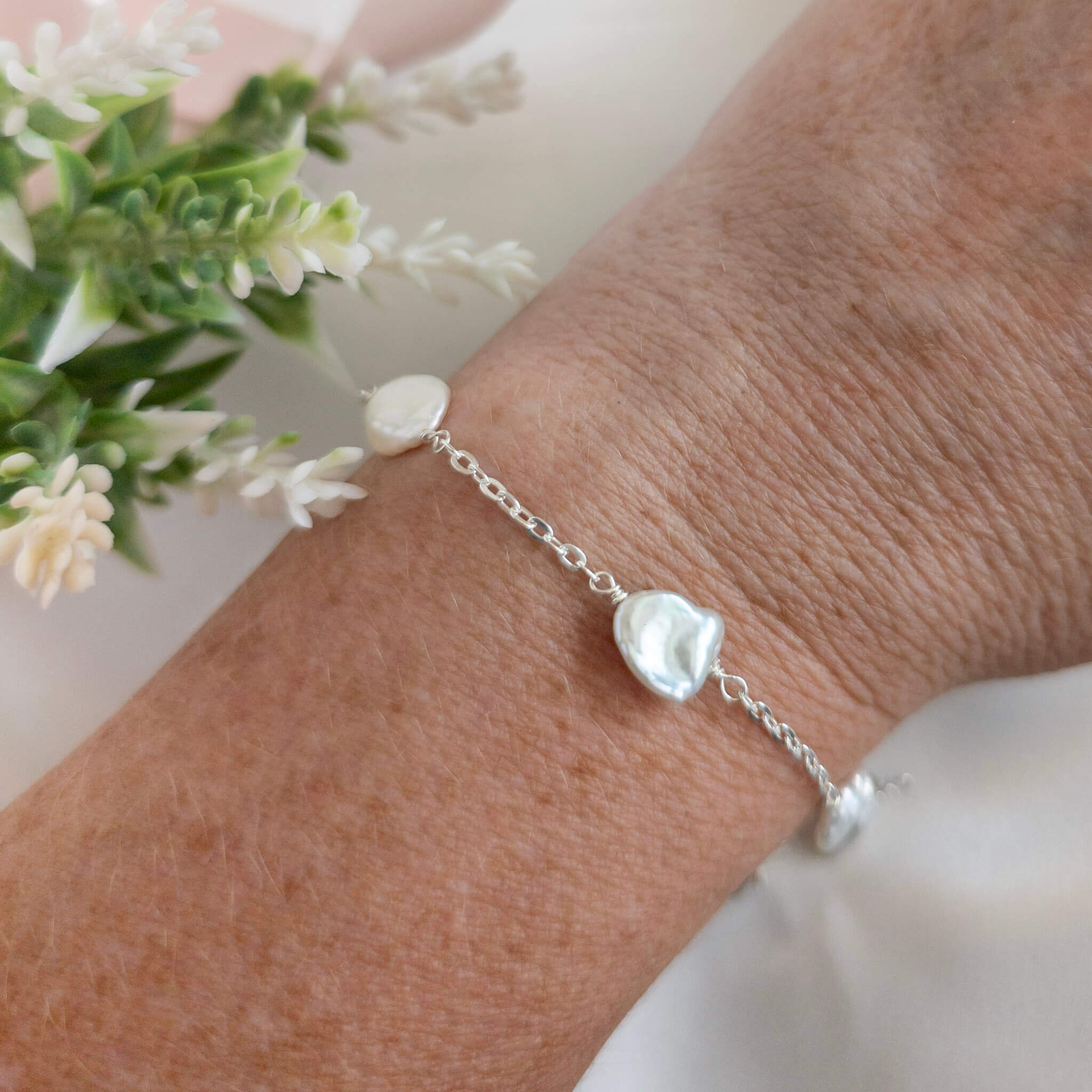 Pearl and Sterling Silver Chain Bracelet