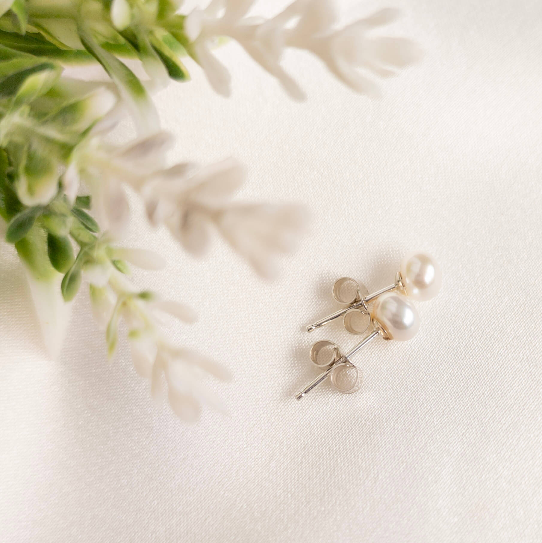 Pearl button Studs Earrings