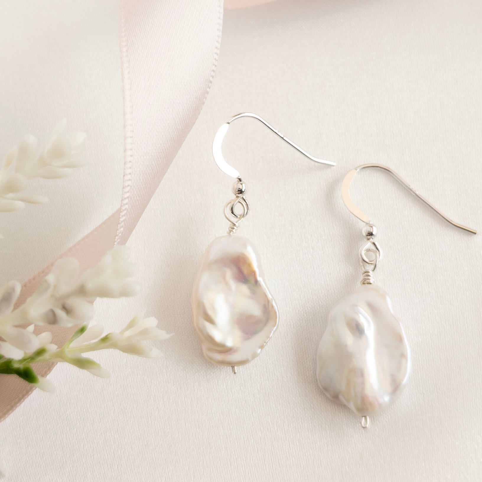 Petal Pearl Earrings