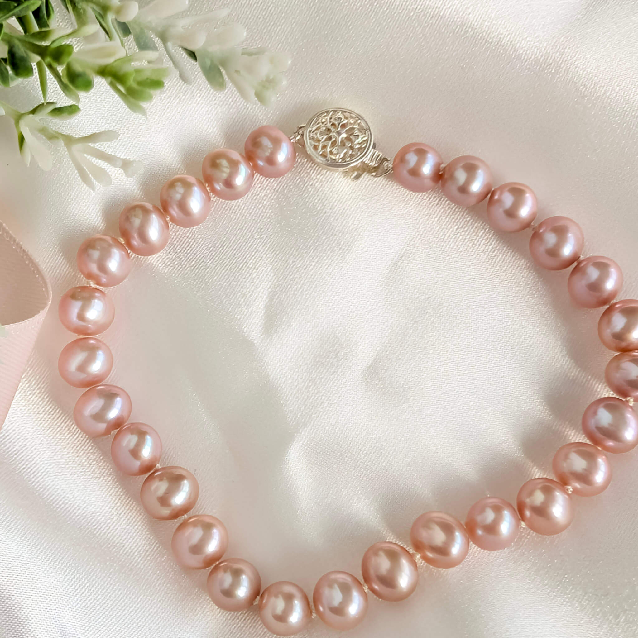 Pink Pearl Bracelet with silver clasp