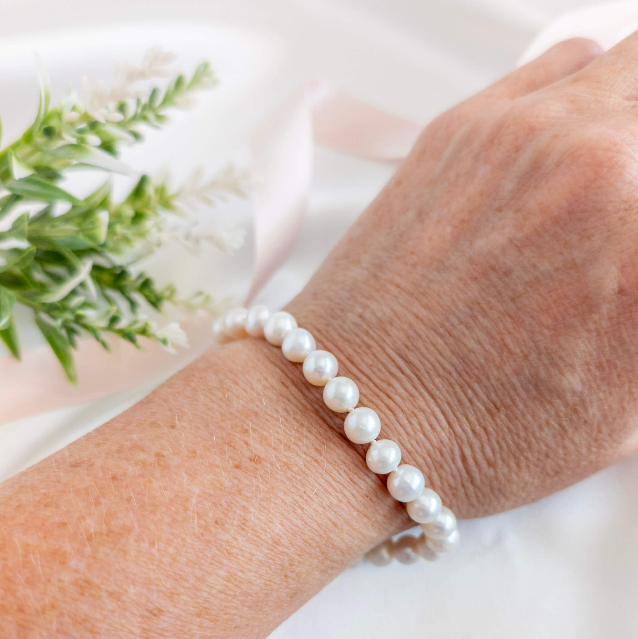 Round Freshwater Pearl Bracelet