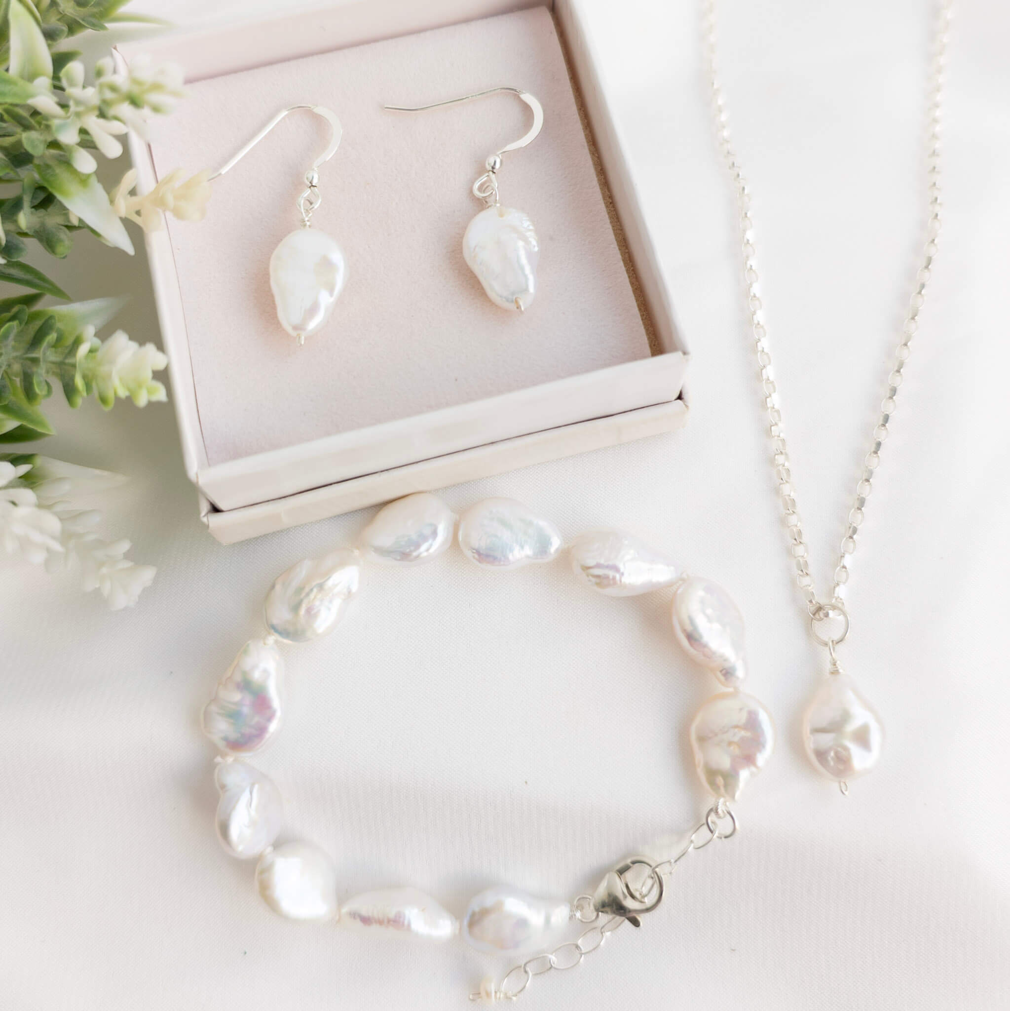 Baroque Coin Pearl Pendant Jewellery Set - Watermeadow Lane Jewellery