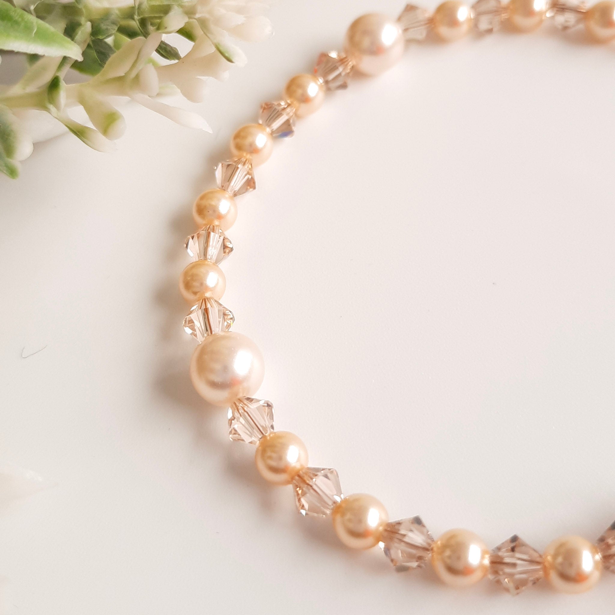 Cream & Gold Pearl Bracelet - Watermeadow Lane Jewellery