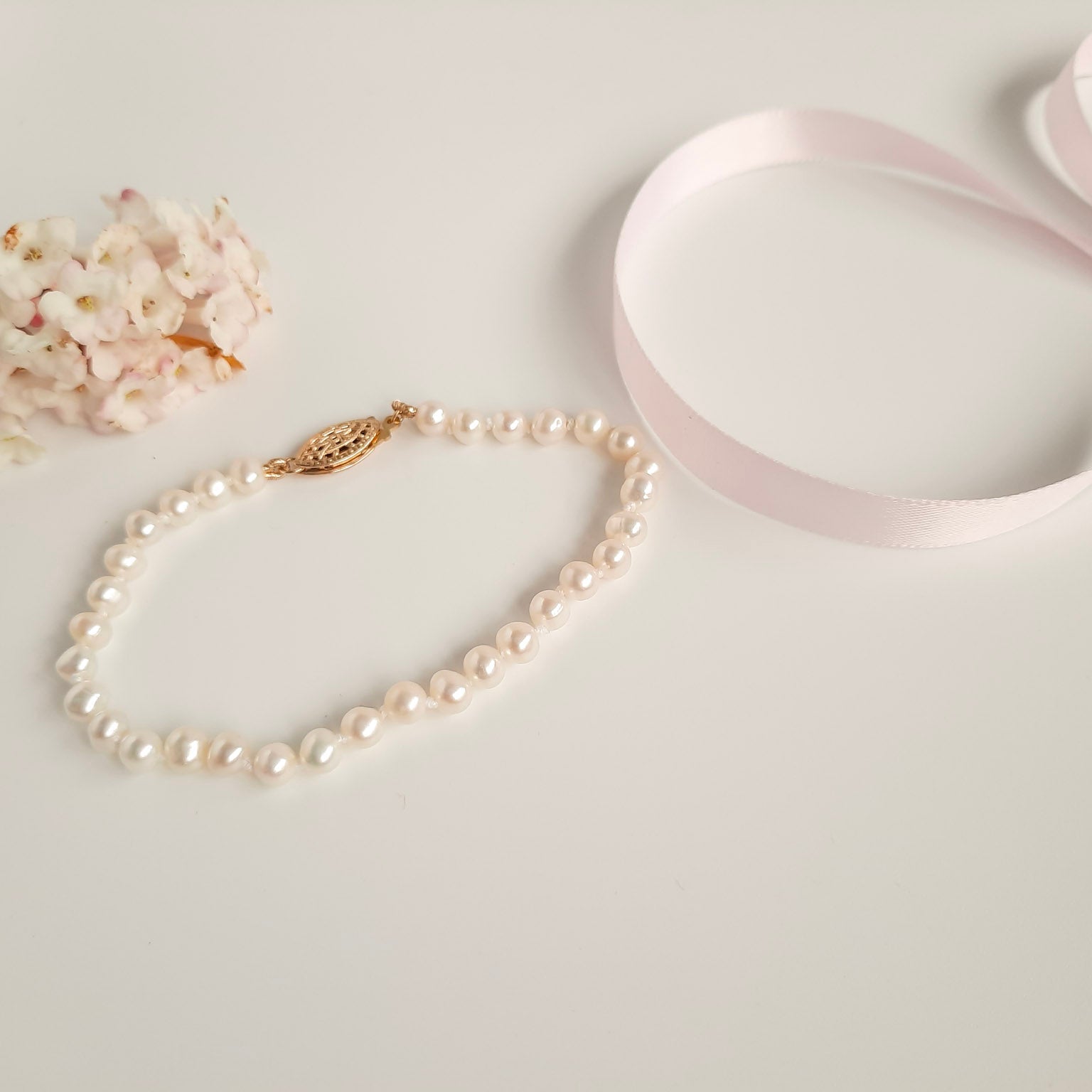 Freshwater Pearl Bracelet - Watermeadow Lane Jewellery