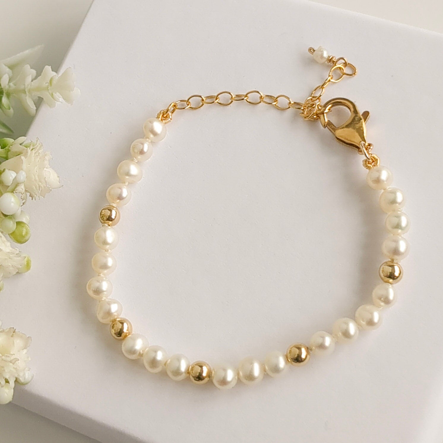 Freshwater Pearl & Gold Bracelet - Watermeadow Lane Jewellery