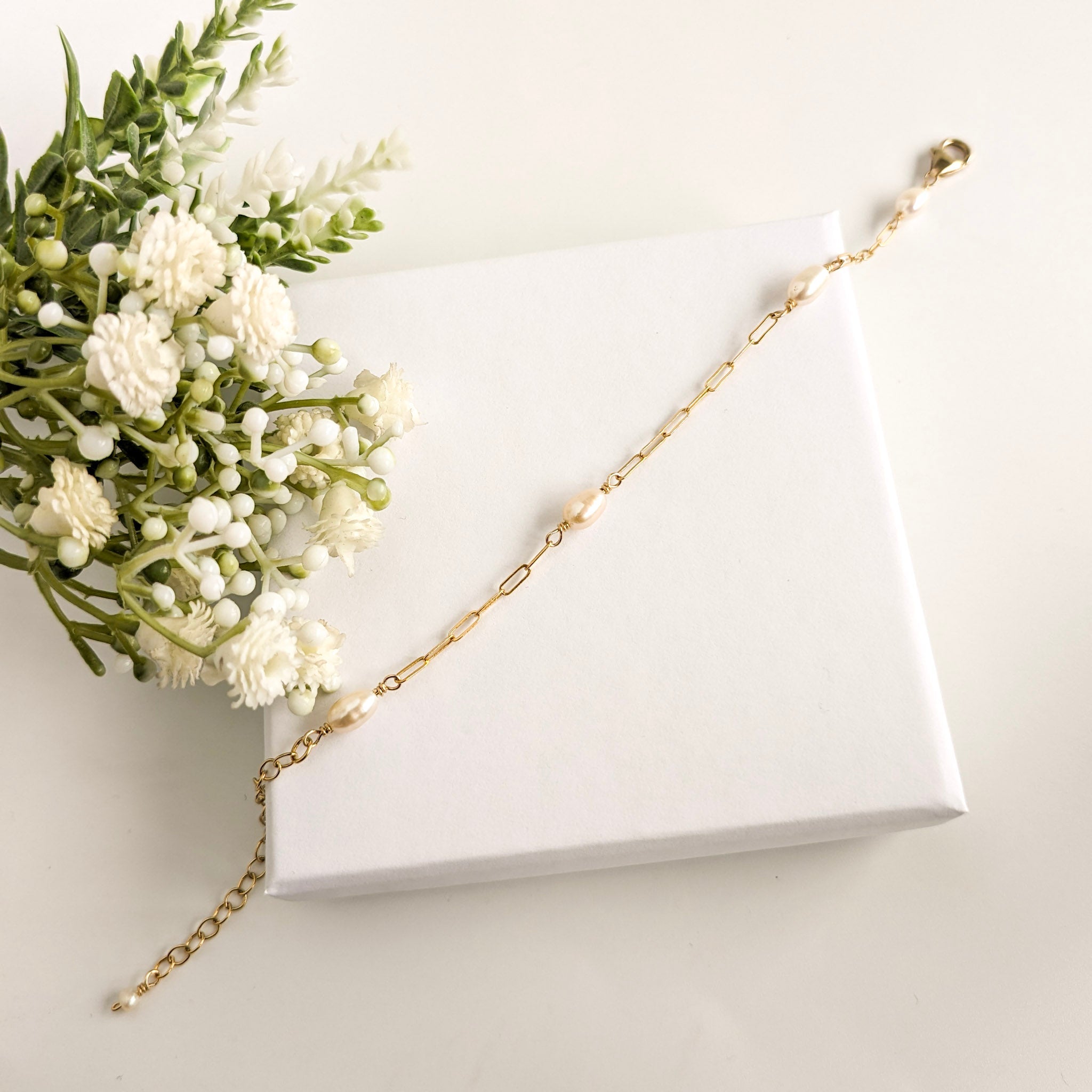 Paperclip Chain & Pearl Bracelet - Watermeadow Lane Jewellery